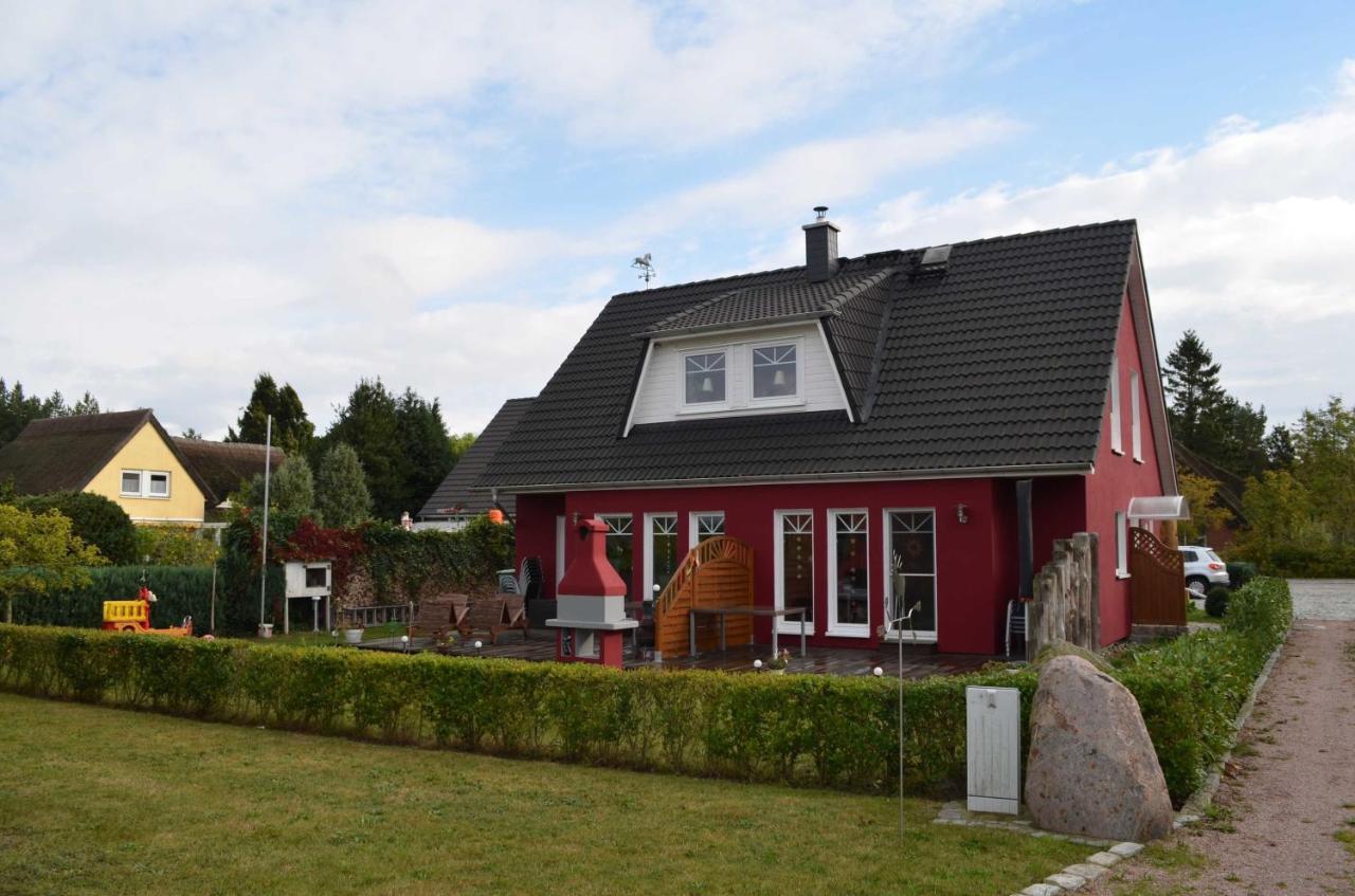 Leuchtfeuer Apartamento Born Exterior foto