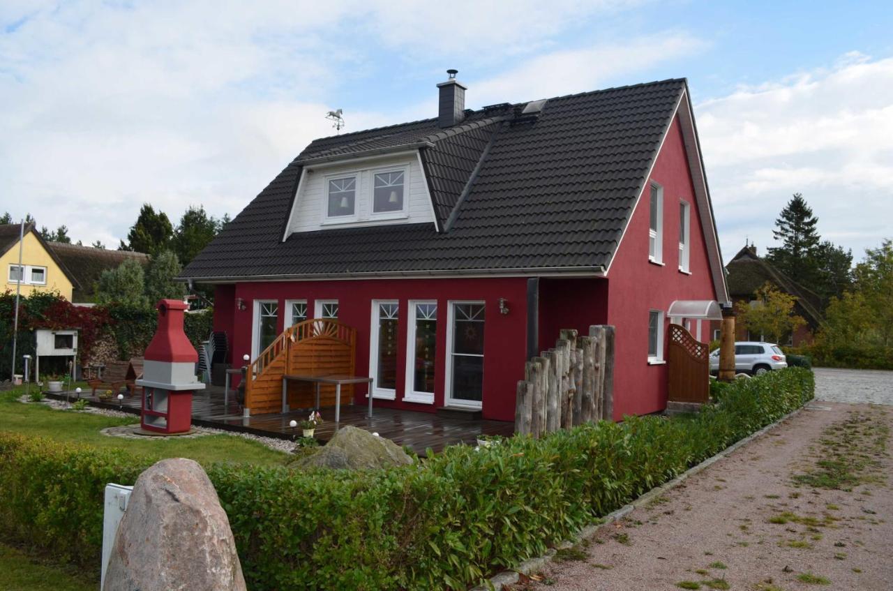 Leuchtfeuer Apartamento Born Exterior foto